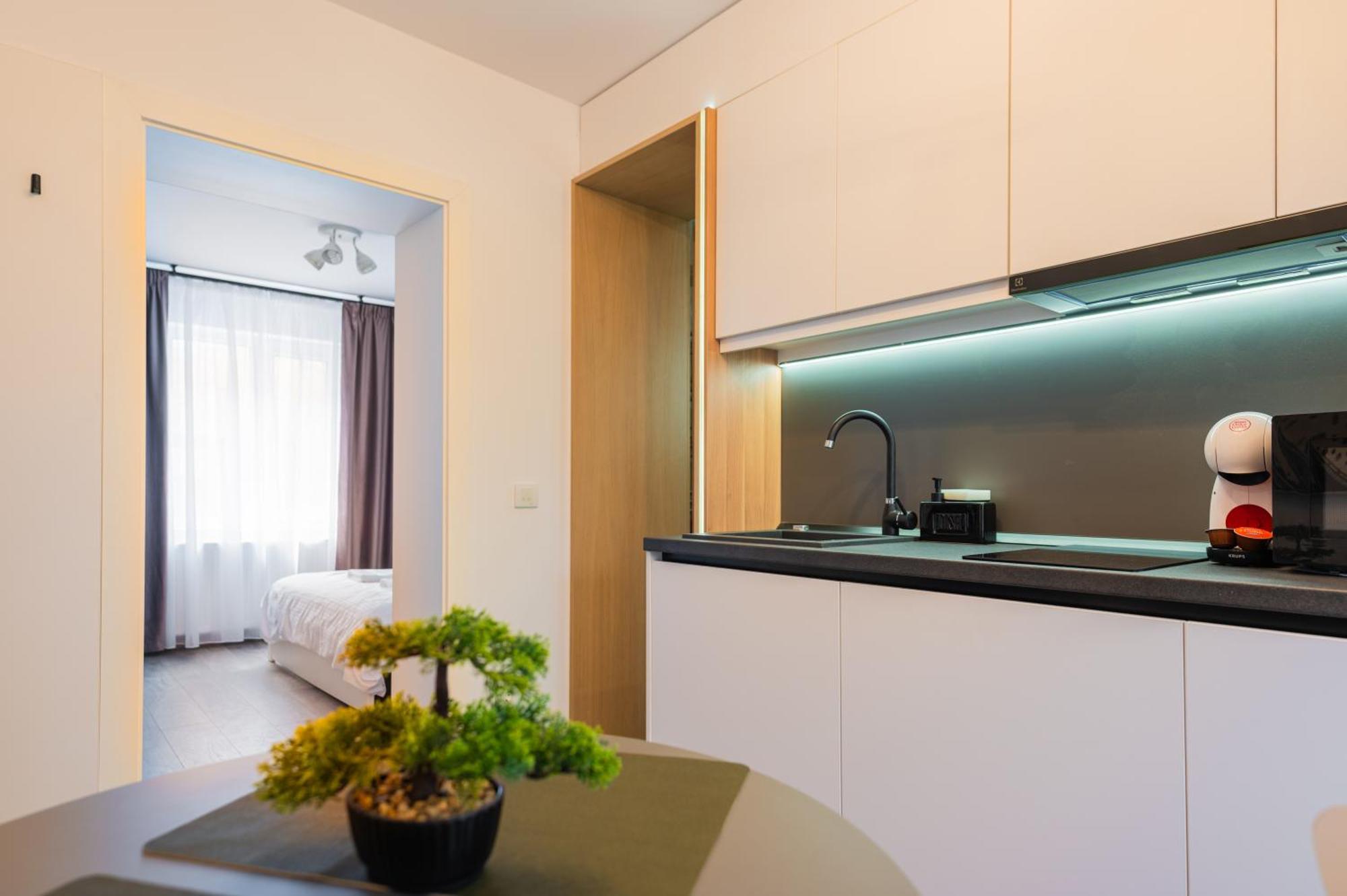 Fun House - Comfortable Stay With Garden And Near Parking Brașov Exterior foto